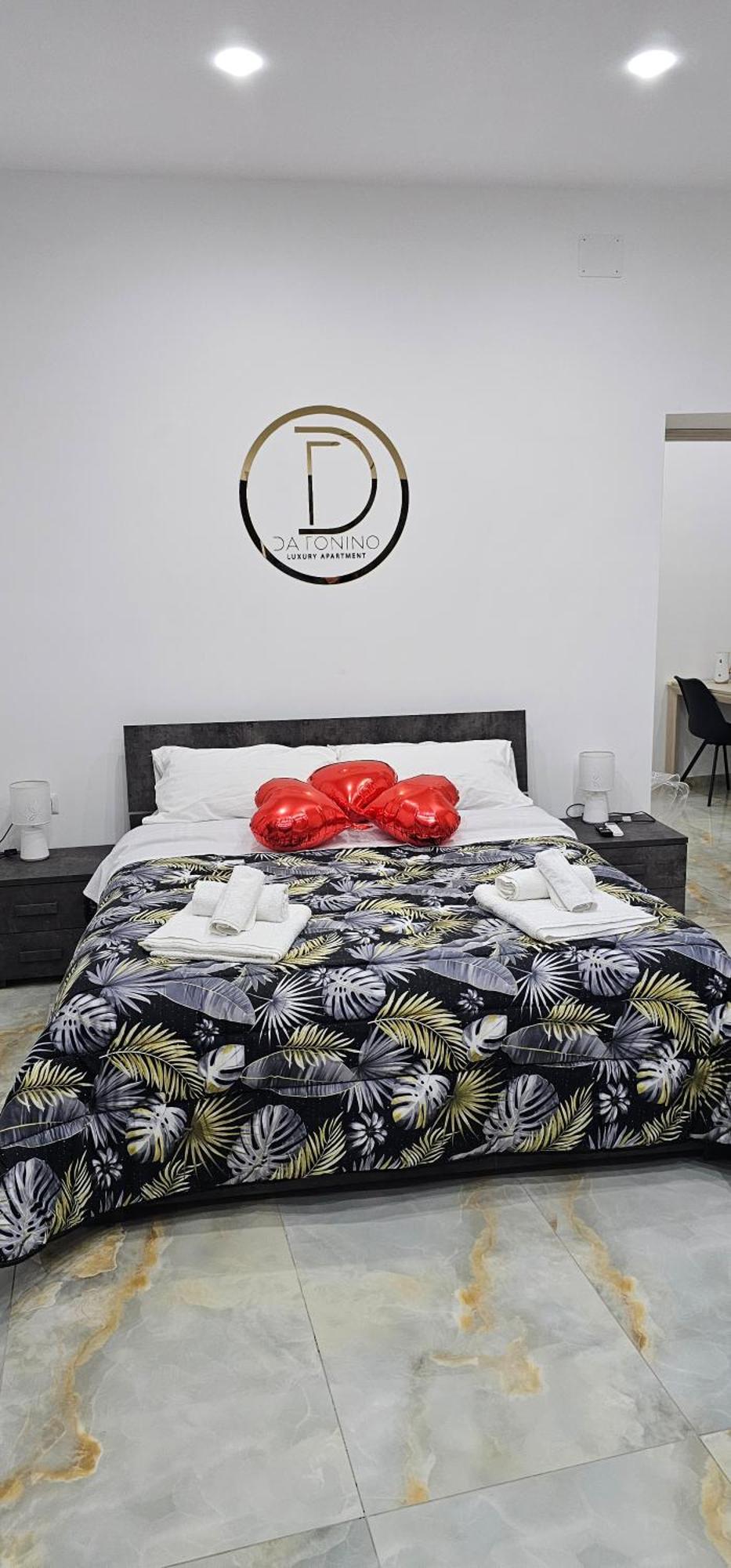 Da Tonino Luxury Apartments نابولي المظهر الخارجي الصورة